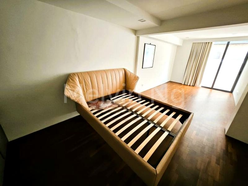 5 Bed Semi-Detached House (Landed) for Sale in  Lucky Heights - Image 1